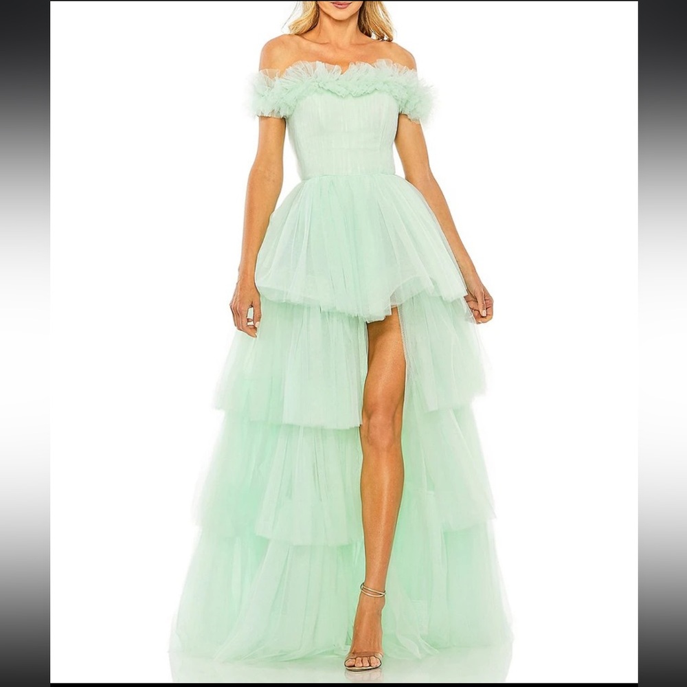 BRAND NEW Mac Duggal Ruffle Off-the-Shoulder Tiered Tulle Dress